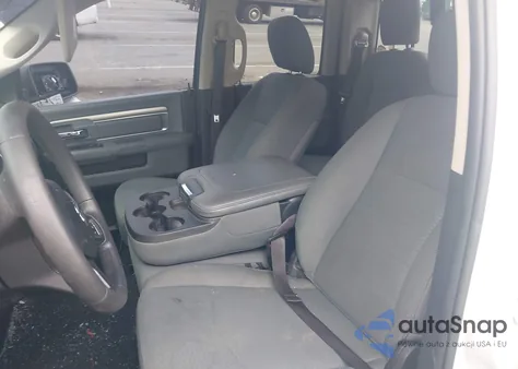 2018 Ram 1500 Slt 4X4 6'4 Box from USA, damaged, VIN 1C6RR7GG6JS300731